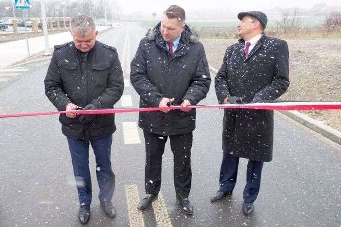 Zawieszenie organów powiatu i wprowadzenie komisarza? Wojewoda napisał do ministra