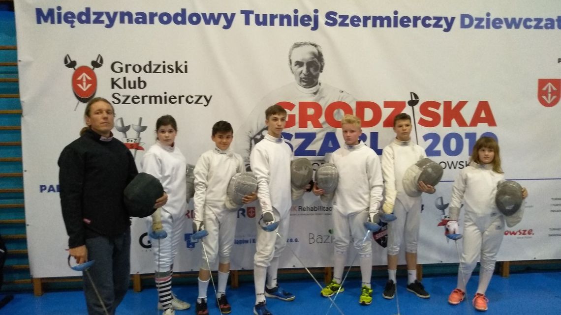 Zawodnicy UKS Akademii Szermierki Lublin zdobyli pierwsze szlify na krajowych zawodach Zawodnicy UKS Akademii Szermierki Lublin zdobyli pierwsze szlify na krajowych zawodach