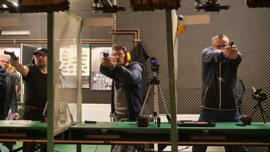 Zawody strzeleckie. Pamięci urodzonych w Lublinie żołnierzy komandosów z Lublińca