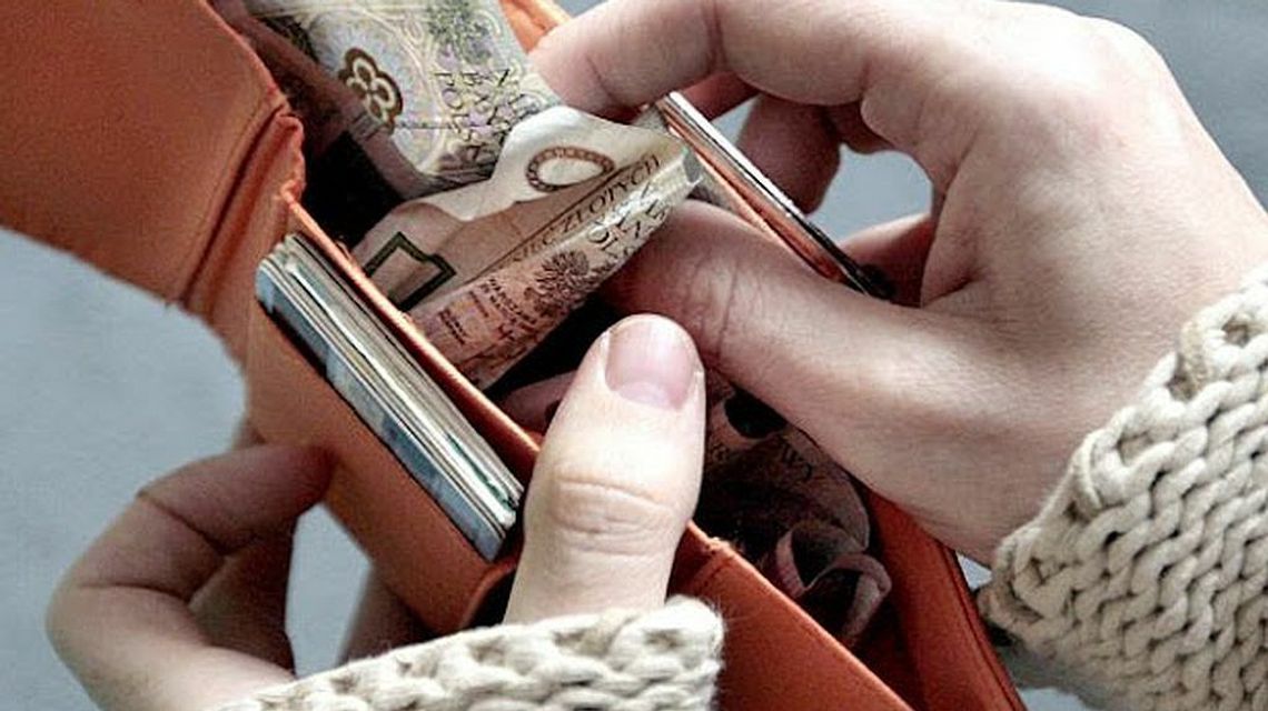 Zbiórka pieniędzy w kościołach na pomoc migrantom. "Kto będzie chciał to wrzuci datek" Zbiórka pieniędzy w kościołach na pomoc migrantom. "Kto będzie chciał to wrzuci datek"