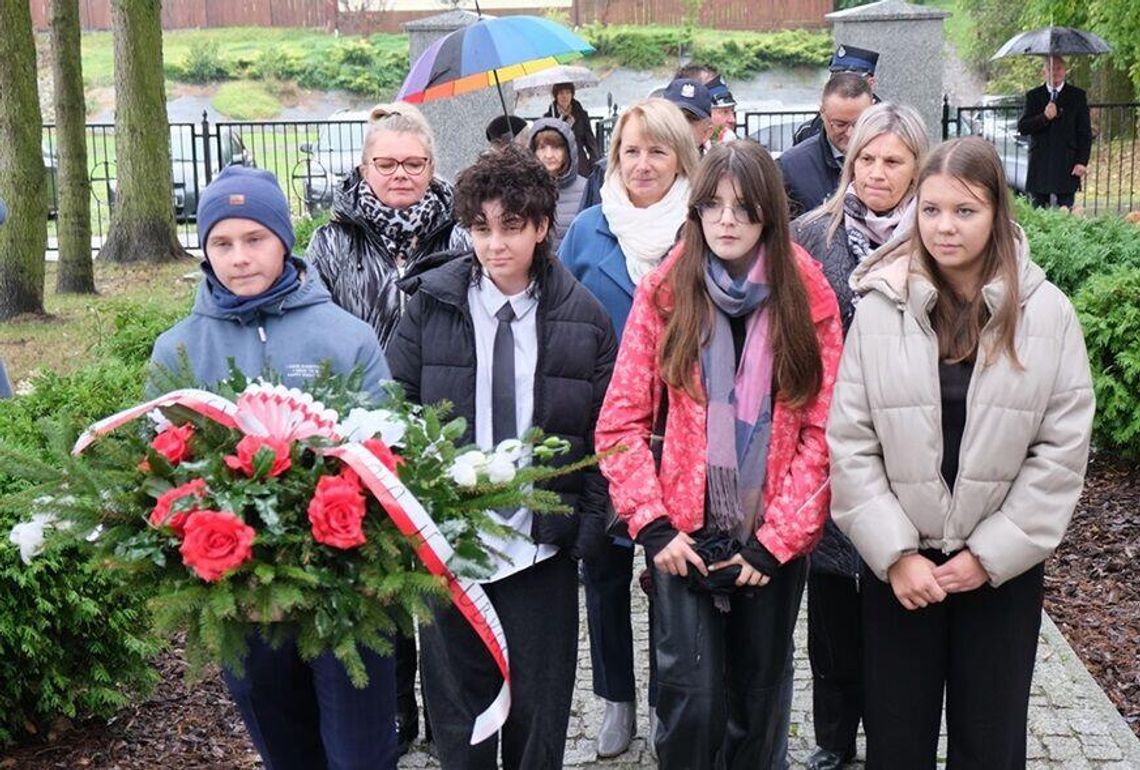 Zbrodnia w Szczuczkach - upamiętnili ofiary mordu sprzed 85 lat Zbrodnia w Szczuczkach - upamiętnili ofiary mordu sprzed 85 lat