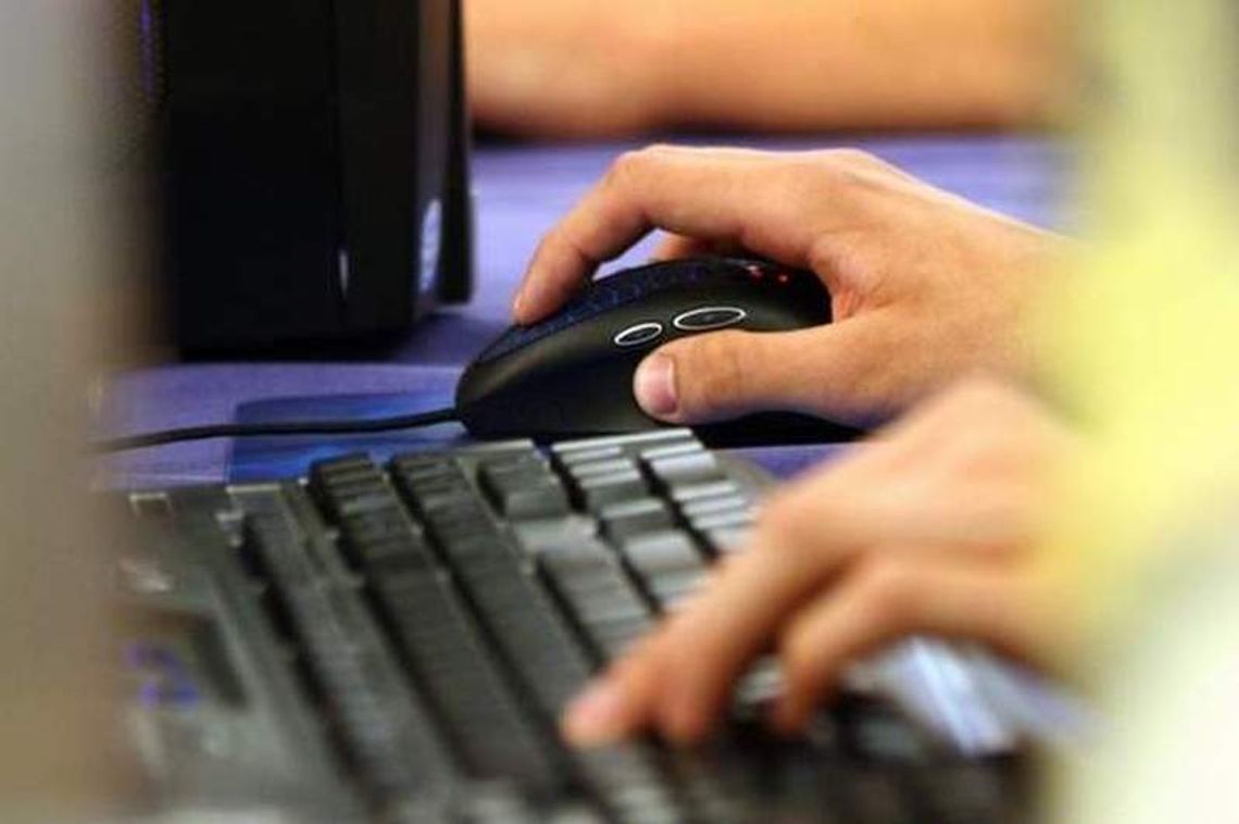 Zbudowali sieć za 15 mln zł. Nadal nie ma chętnych na dostarczanie internetu