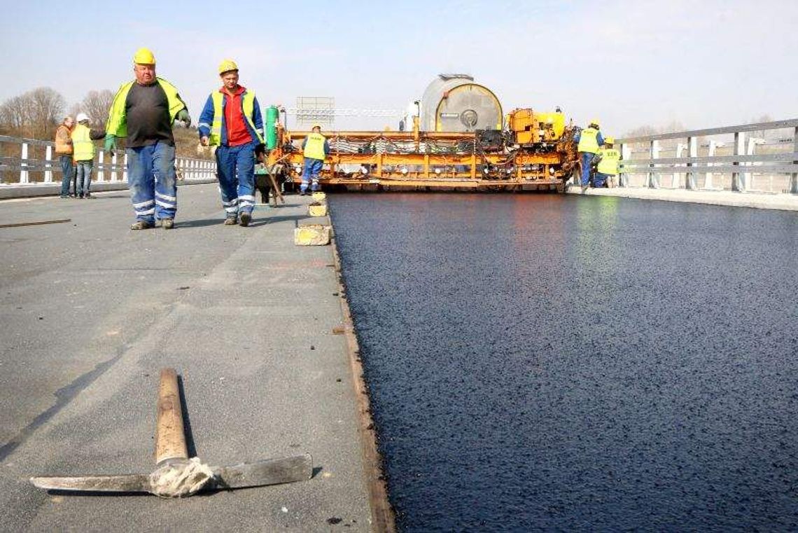 Zbudują S17 do końca czerwca? Mogą być opóźnienia Zbudują S17 do końca czerwca? Mogą być opóźnienia