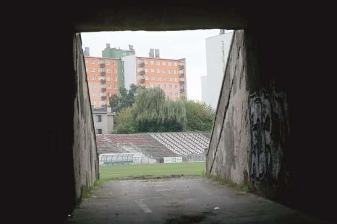 Zburzą trybuny stadionu Lublinianki. MOSiR zamawia dokumentację Zburzą trybuny stadionu Lublinianki. MOSiR zamawia dokumentację