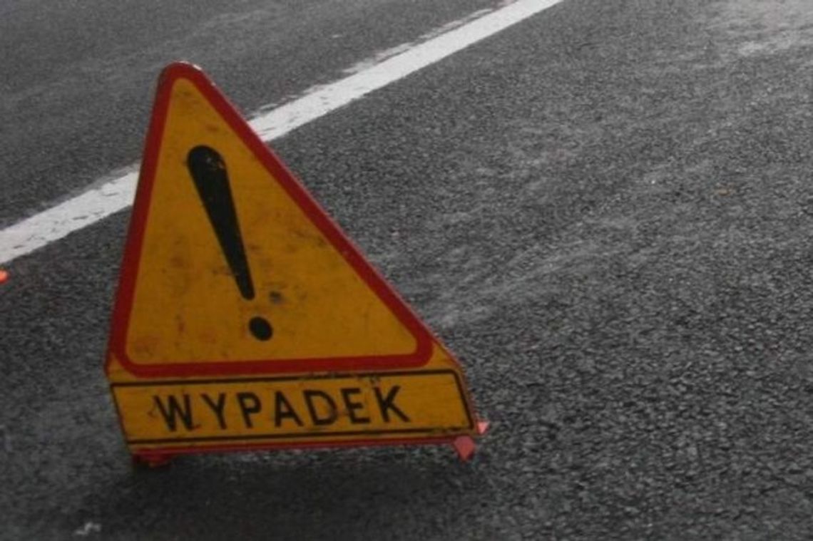 Zderzenie dwóch aut w Tchórzewie. Koniec utrudnień