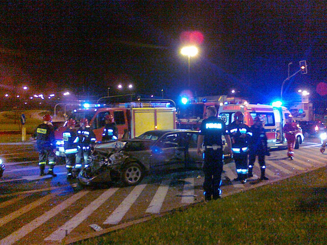 Zderzenie dwóch samochodów audi w Lublinie (zdjęcia) Zderzenie dwóch samochodów audi w Lublinie (zdjęcia)