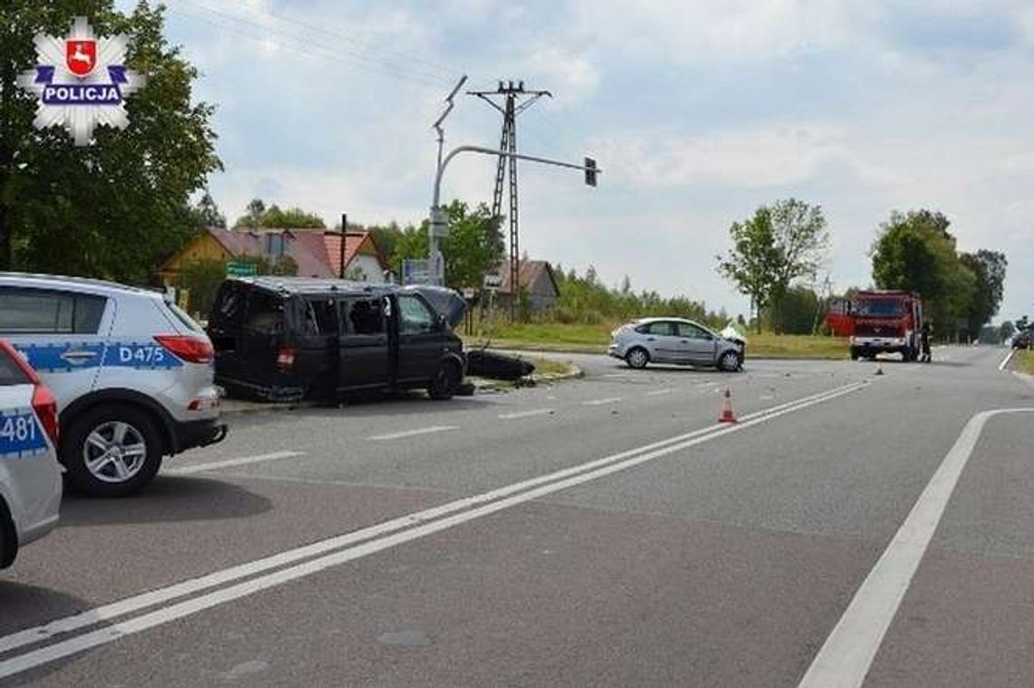 Zderzenie z busem, 5 osób w szpitalu. Nie ustąpił pierwszeństwa
