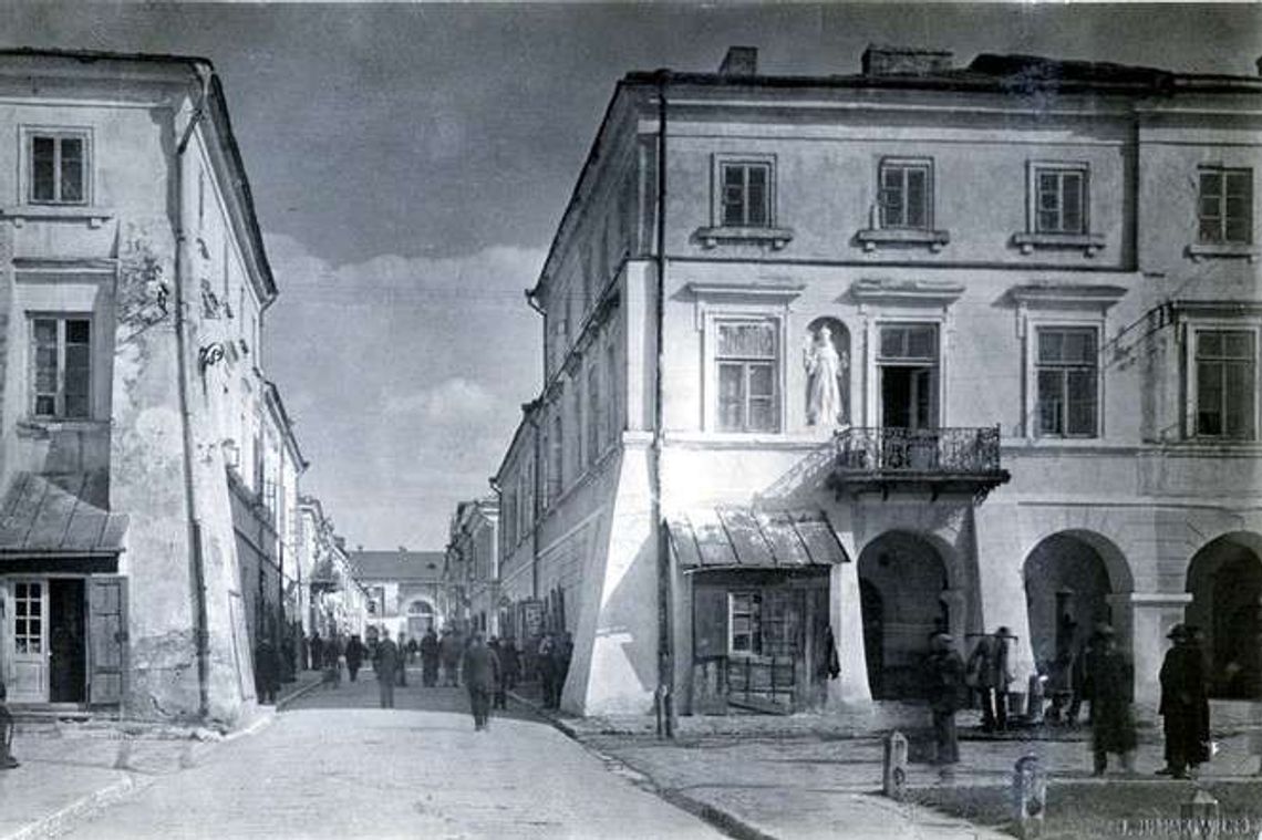 Zdjęcia dawnego Zamościa. Wyjątkowe fotografie ocalone z wojennej pożogi Zdjęcia dawnego Zamościa. Wyjątkowe fotografie ocalone z wojennej pożogi