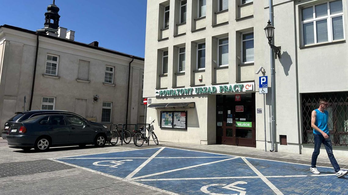 Żeby łatwiej było znaleźć pracę. PUP ma na to dodatkowe pieniądze Żeby łatwiej było znaleźć pracę. PUP ma na to dodatkowe pieniądze