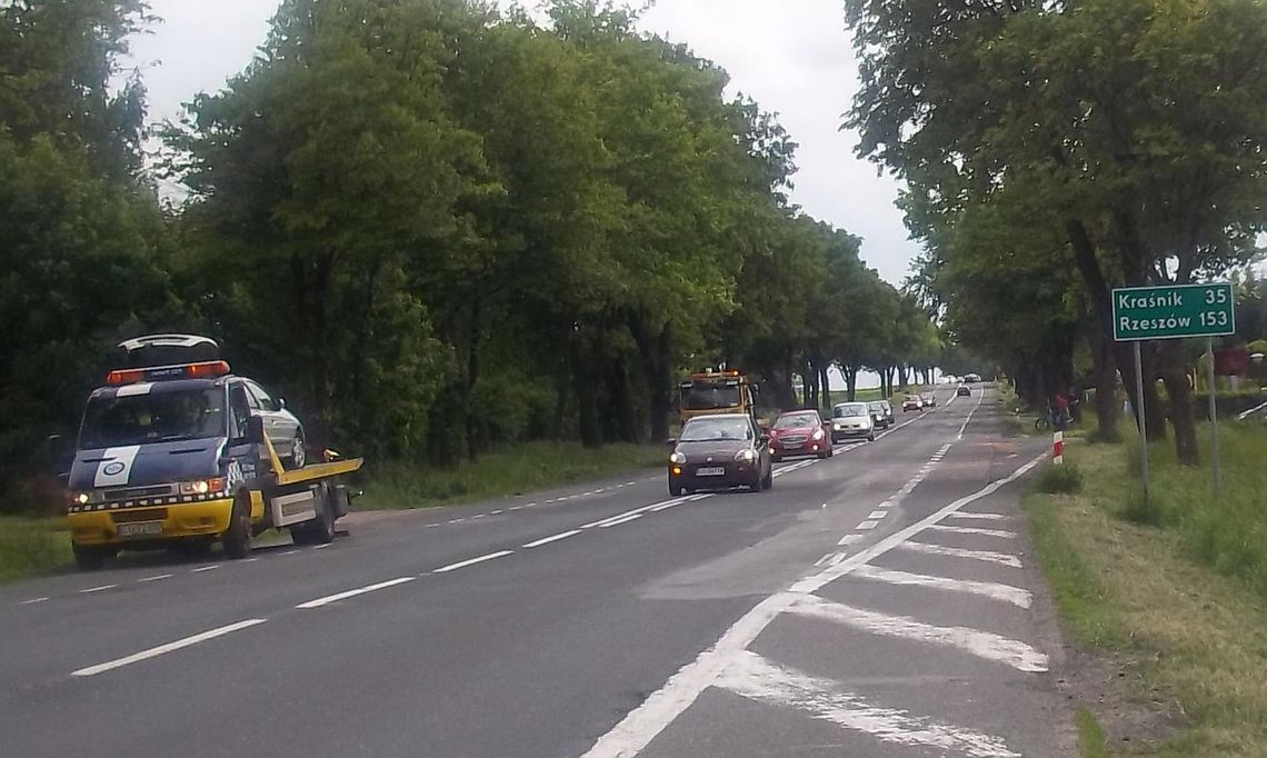 Zemborzyce Tereszyńskie: Trzy osoby po wypadku trafiły do szpitala (wideo)