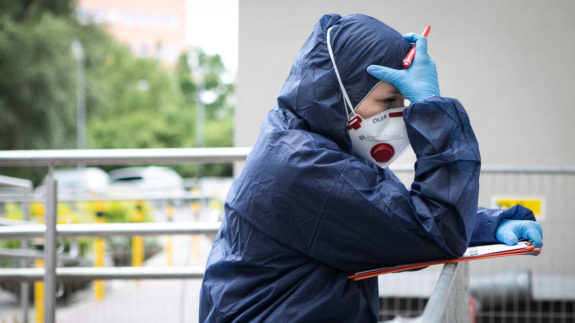 Zespół ds. Covid-19 przy PAN: negowanie istnienia pandemii jest nieetyczne i niegodziwe