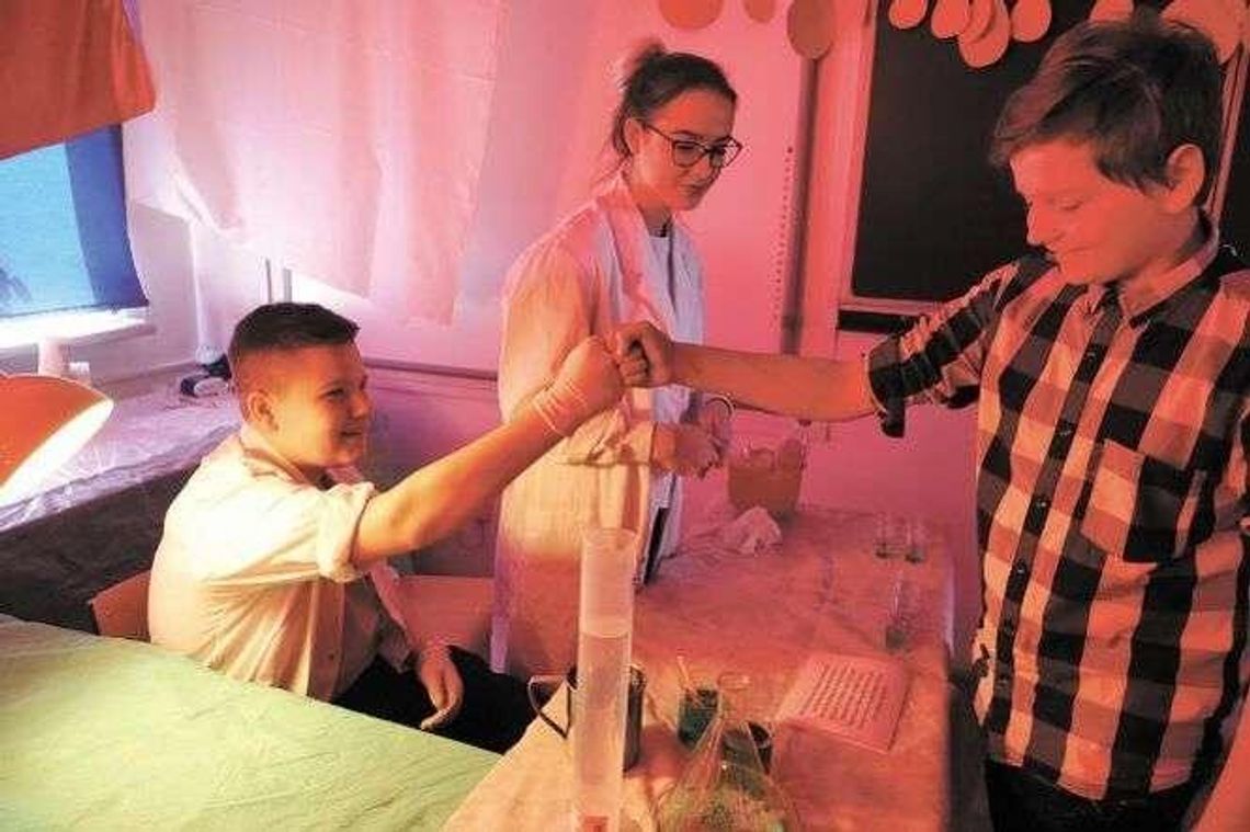 Zespół Szkół nr 1 im. Władysława Grabskiego: Dni otwarte [zdjęcia] 