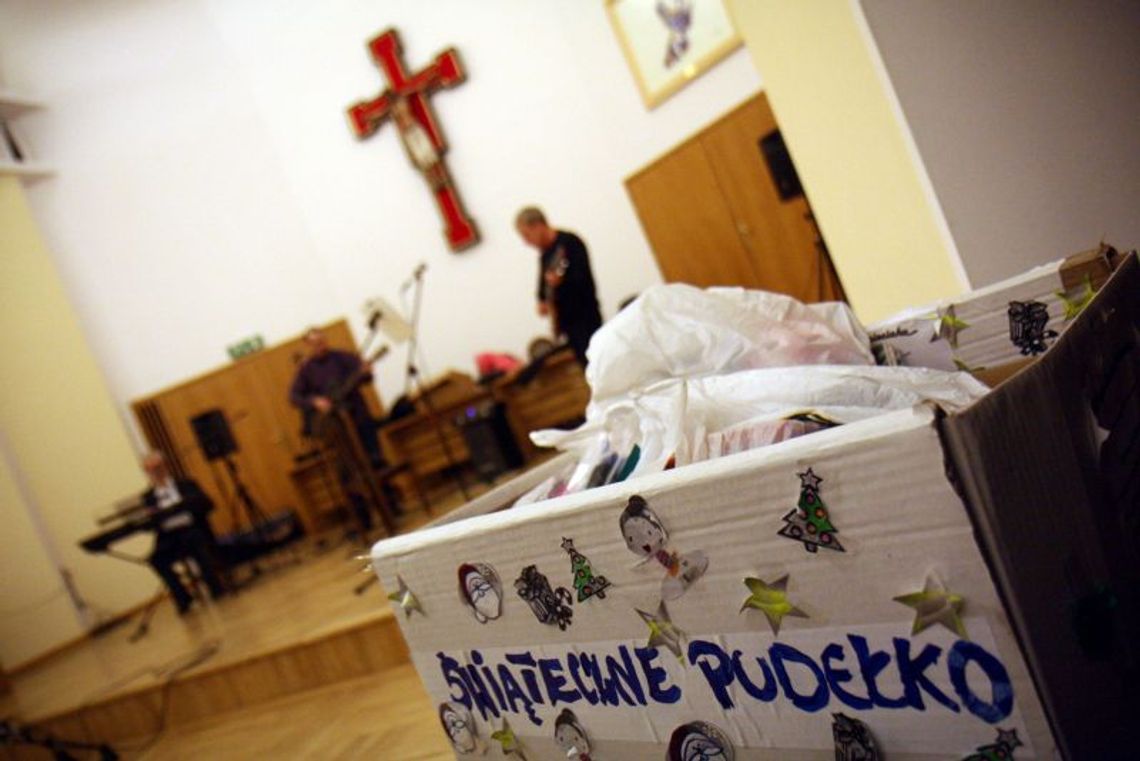 Zespół zza krat zagrał dla dzieci
