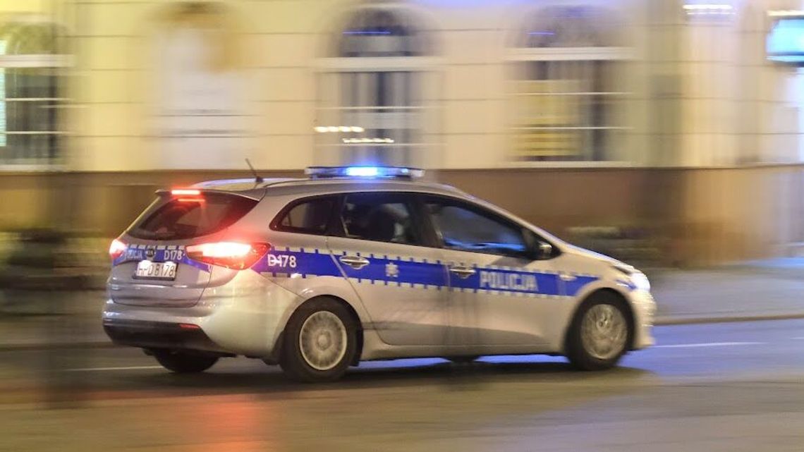 Zgłosił kradzież samochodu. Z tą sprawą złodzieje nie mieli jednak nic wspólnego Zgłosił kradzież samochodu. Z tą sprawą złodzieje nie mieli jednak nic wspólnego