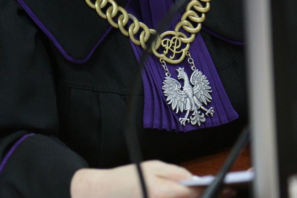 Zgwałcili mężczyznę na Feliniadzie, bo nie dał im pieniędzy. Jest akt oskarżenia Zgwałcili mężczyznę na Feliniadzie, bo nie dał im pieniędzy. Jest akt oskarżenia