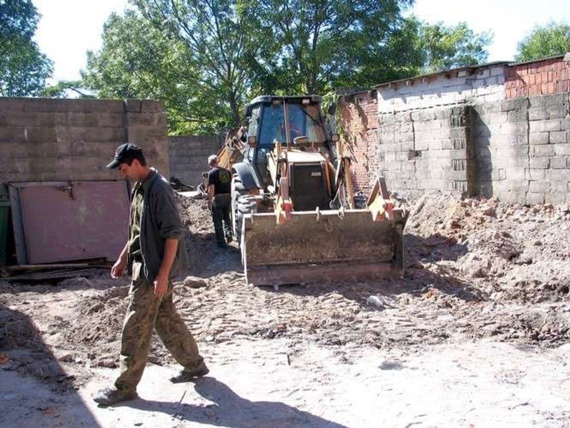 Ziemia wciąż skrywa mroczne tajemnice. IPN szuka pomordowanych