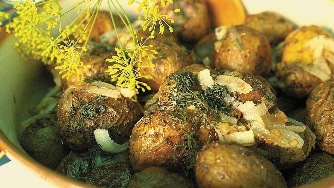 Ziemniaki nie muszą być nudne. Nasz pomysł na smaczny obiad. Przepisy kulinarne