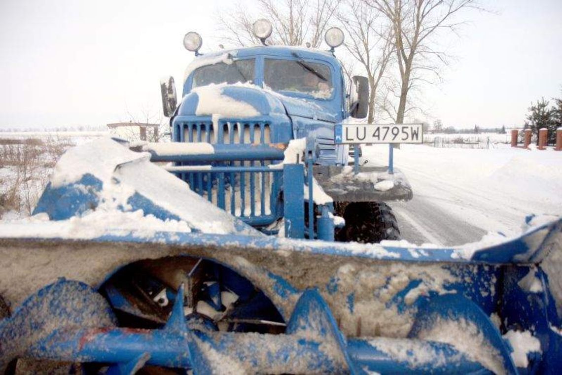 ZiŁ, pogromca zasp (wideo)