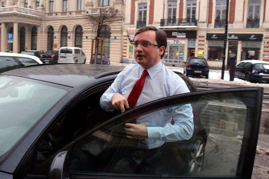 Ziobro i Żaczek: Azotom grozi los fabryki Fiata