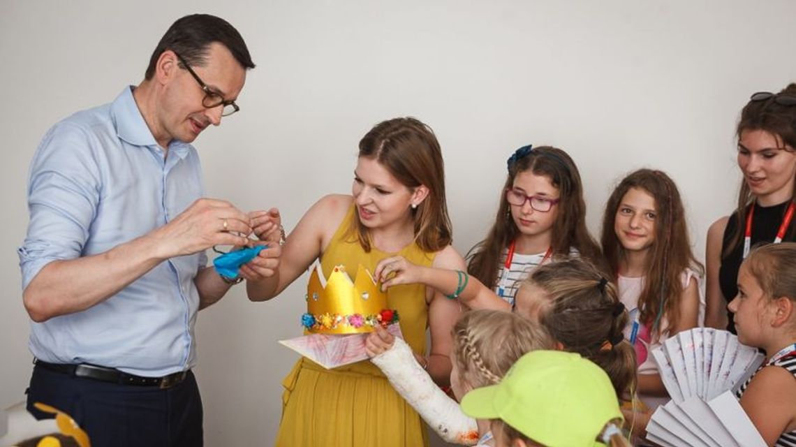 Zjazd Dużych Rodzin w Lubartowie. Premier: "Nie ma przyszłości Państwa Polskiego bez przyszłości rodzin"