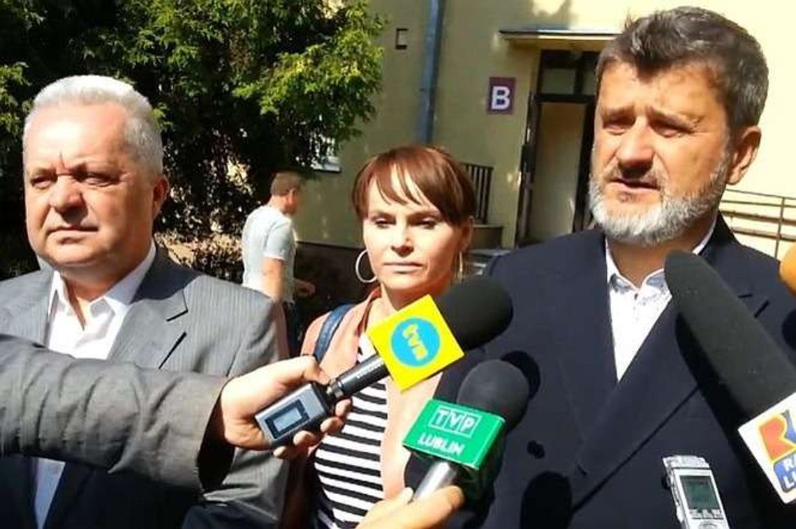 Zjednoczona Lewica ujawnia listy. Palikot zrzeknie się mandatu Zjednoczona Lewica ujawnia listy. Palikot zrzeknie się mandatu