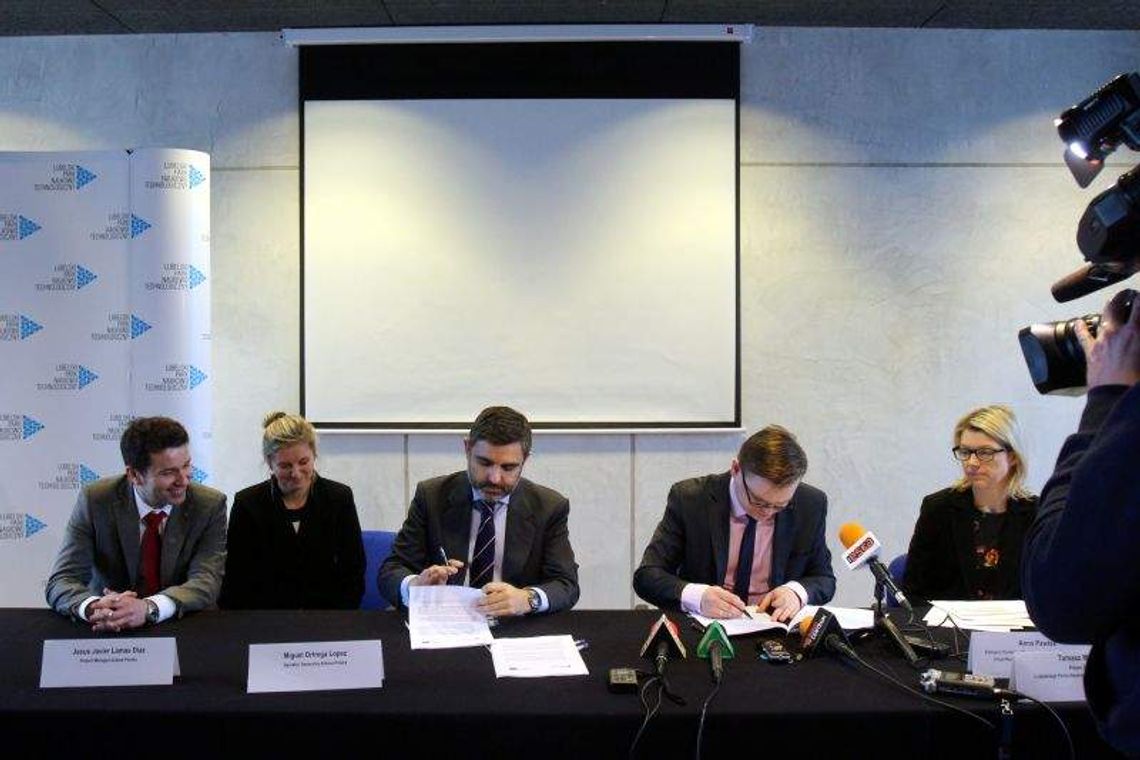 Zlikwidują białe plamy. Położą światłowody w Lubelskiem