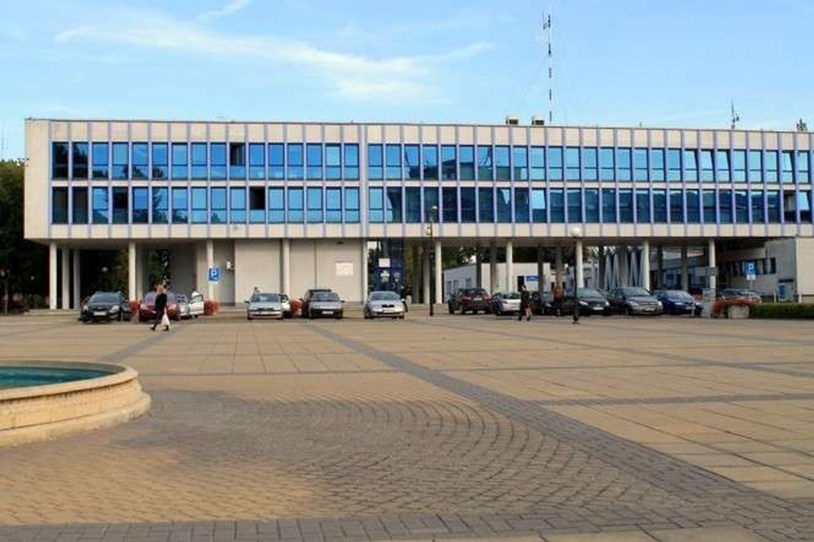 Zlikwidują dwa wydziały w urzędzie. Powstanie Centrum Usług Wspólnych