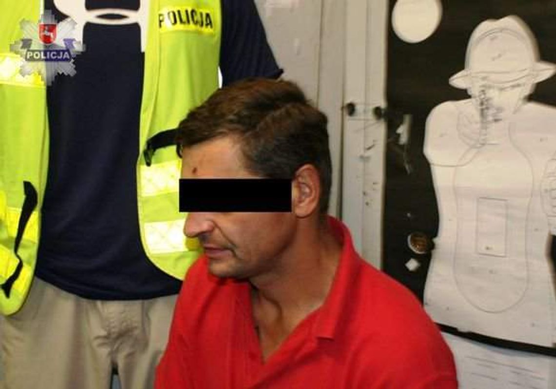 Złodziej śpioch zasnął w mieszkaniu, do którego się włamał
