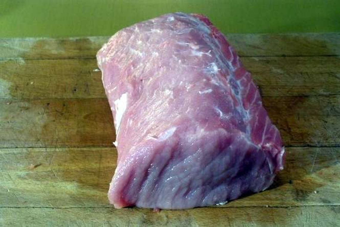 Złodziej uciekał ze schabem