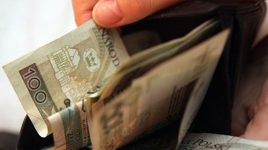 Złodziej wrócił do sklepu. Chciał zapłacić skradzionymi wcześniej pieniędzmi Złodziej wrócił do sklepu. Chciał zapłacić skradzionymi wcześniej pieniędzmi