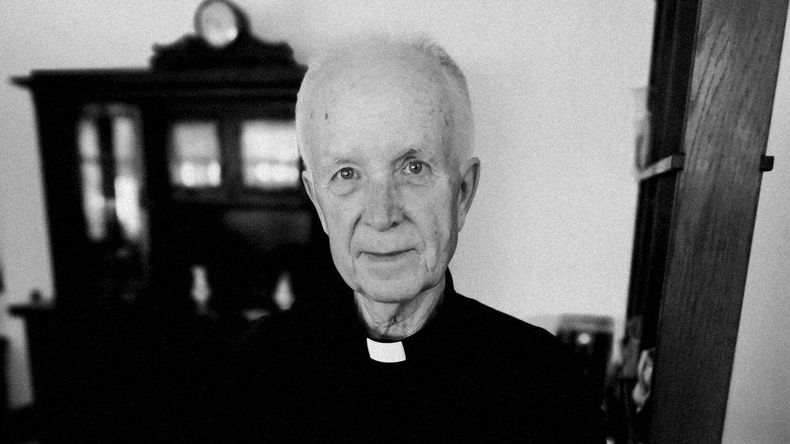 Zmarł ksiądz Stanisław Dziwulski. Był kapelanem papieża Benedykta XVI