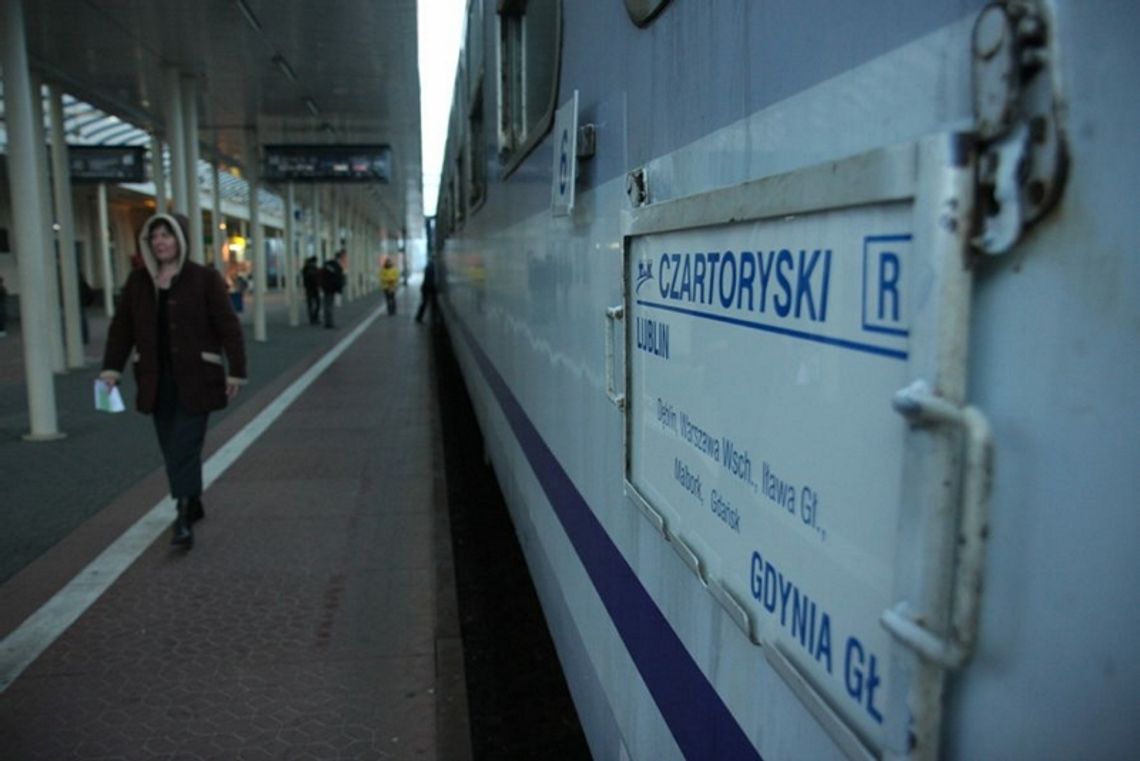 Zmiany na kolei. Nowy rozkład, dodatkowe połączenie nad morze Zmiany na kolei. Nowy rozkład, dodatkowe połączenie nad morze