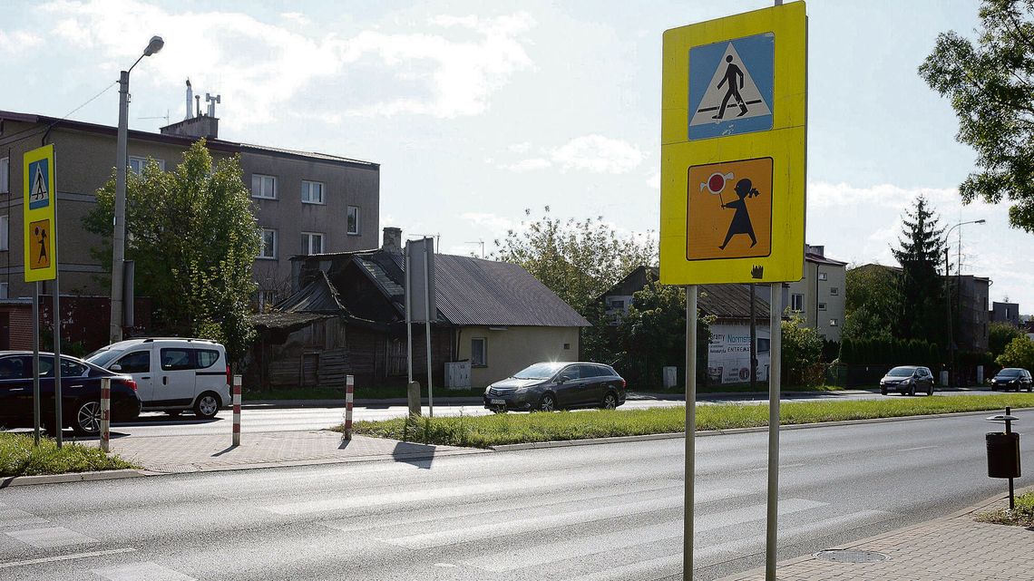 Zmiany na lubelskich zebrach. Nowe wysepki, azyle i wyświetlacze emotikonów