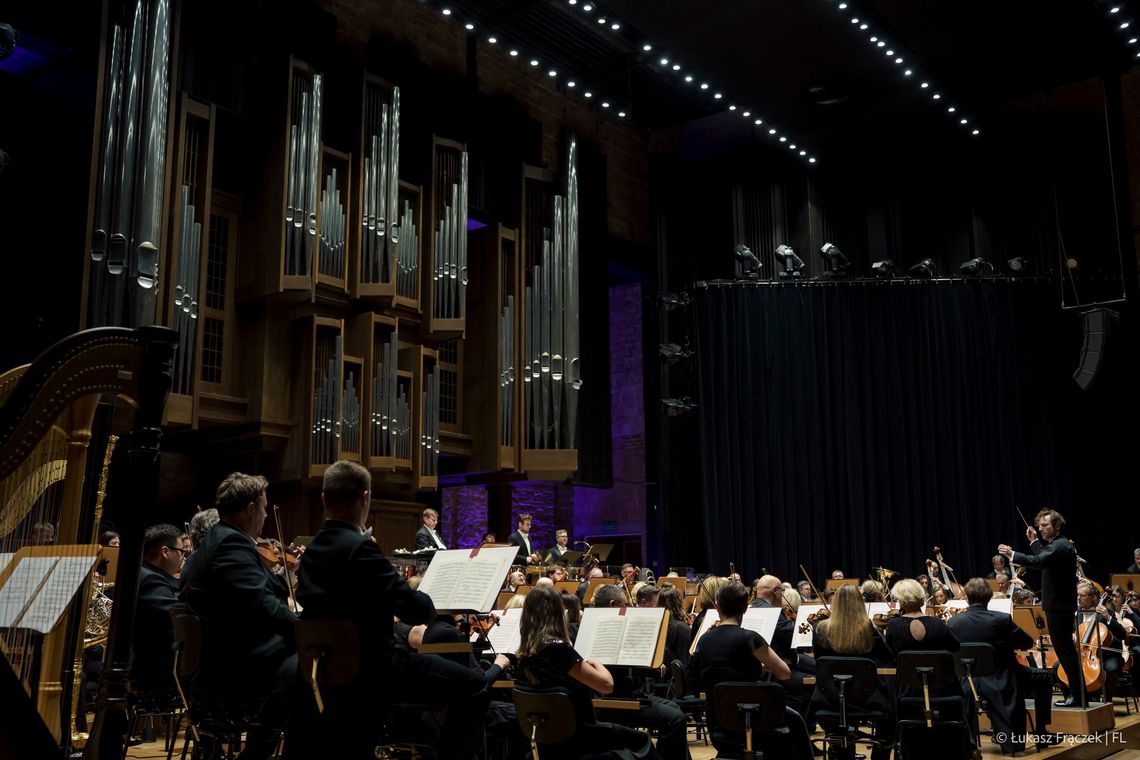 Zmiany w filharmonii. Oskarżony o mobbing kierownik zrezygnował