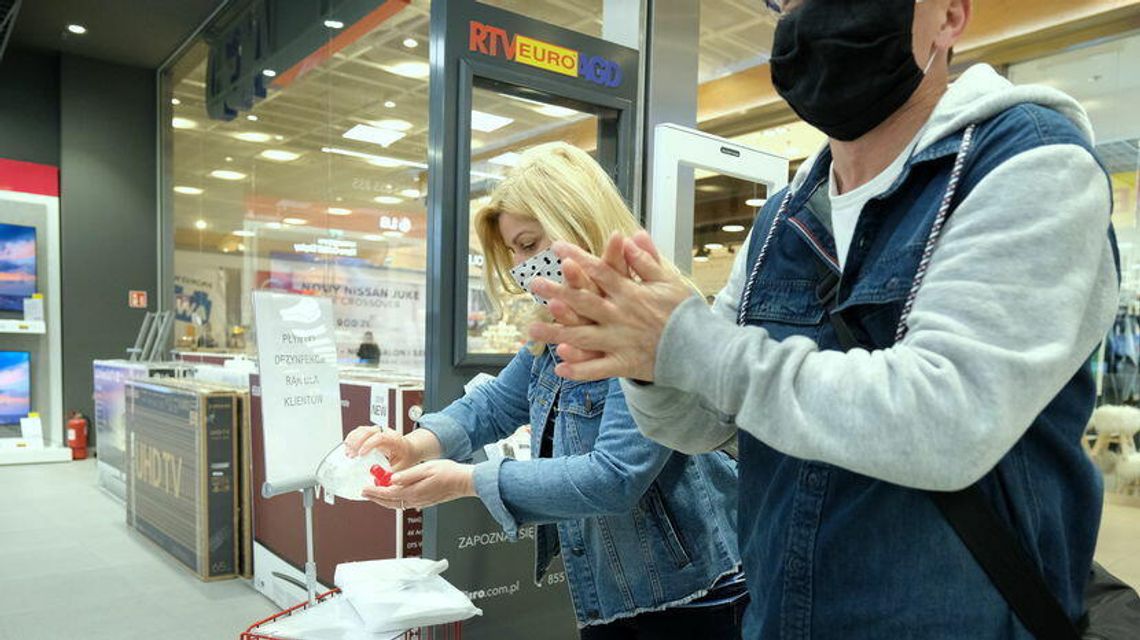 Zmiany w obostrzeniach. Kiedy zapadną decyzje?