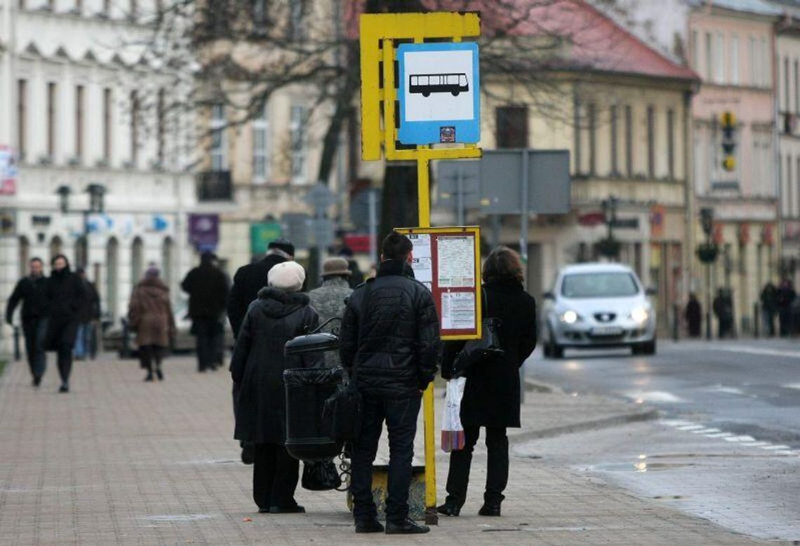 Zmiany w rozkładach autobusów i nowa linia Zmiany w rozkładach autobusów i nowa linia