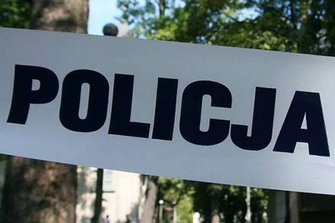 Znaleźli na posesji zwłoki noworodka zakopane w ziemi