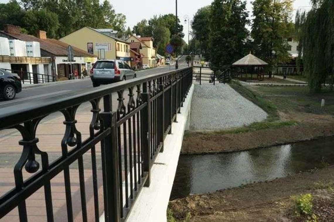 Znaleźli sposób na chaos reklamowy. Zaczęli od usunięcia wszystkich reklam z terenów gminy