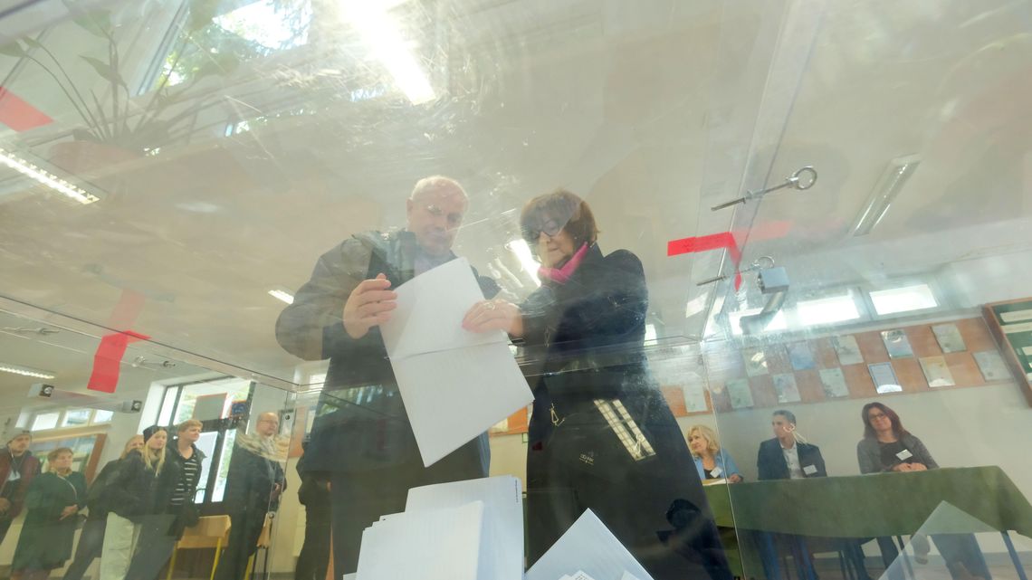 Znamy już włodarzy ostatnich trzech gmin z powiatu opolskiego