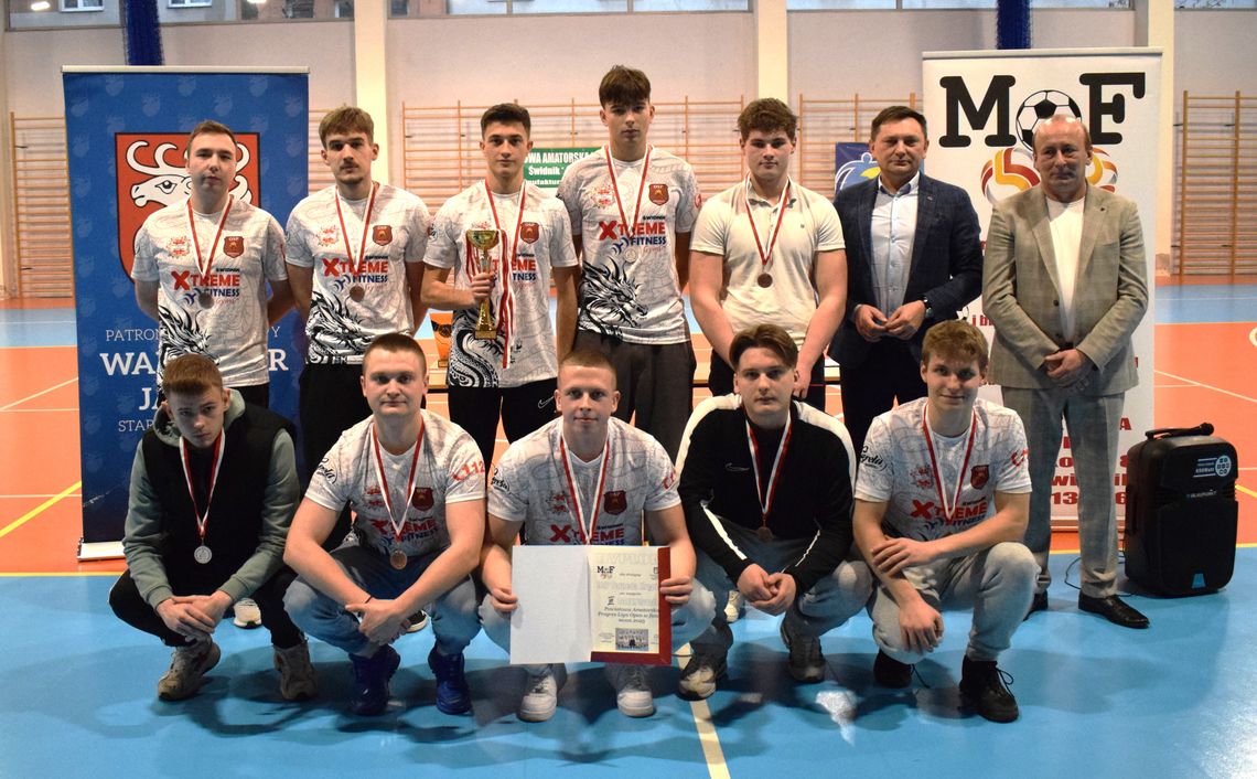 Znamy rozstrzygnięcia Powiatowej Amatorskiej Ligi Futsalu w Świdniku