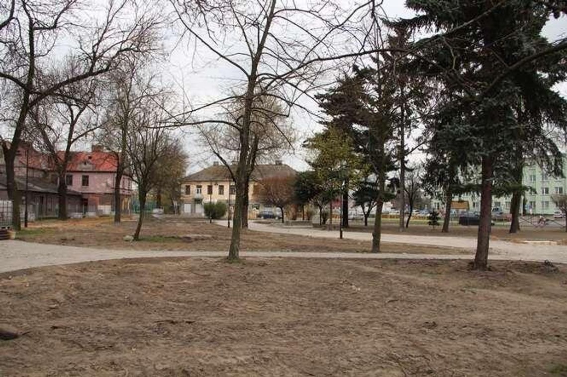 Znana jest data odsłonięcia nowego pomnika Lecha i Marii Kaczyńskich