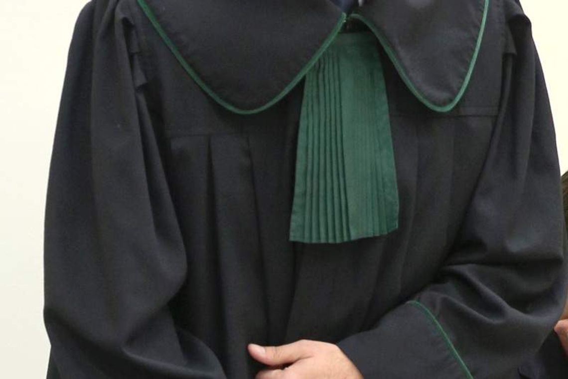Znany lubelski adwokat w tarapatach. Pożyczał pieniądze, ale nie oddawał