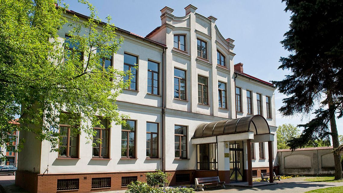 Znany salon fryzjerski musi się wynieść. Urzędnicy wolą w tym miejscu pomoc społeczną Znany salon fryzjerski musi się wynieść. Urzędnicy wolą w tym miejscu pomoc społeczną