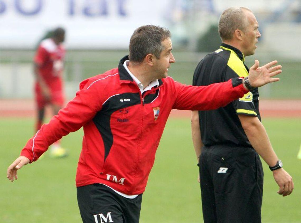 Znicz Pruszków – Wisła Puławy 0:2, odzyskali fotel lidera