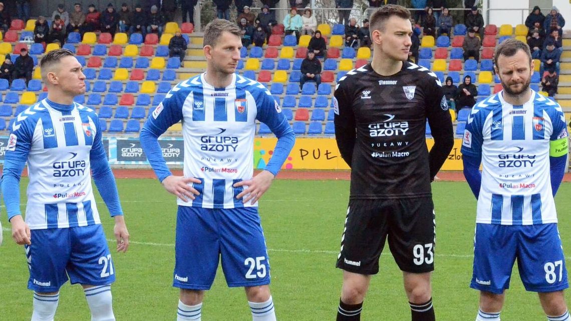 Znicz Pruszków – Wisła Puławy 2:0. Jeden karny dla gospodarzy, żadnego dla gości Znicz Pruszków – Wisła Puławy 2:0. Jeden karny dla gospodarzy, żadnego dla gości