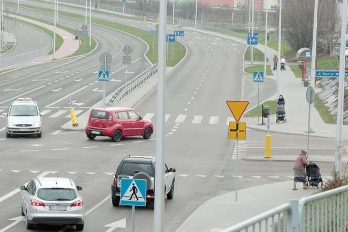 Zniknie problem z dojazdem. Zmiany na skrzyżowaniu ul. Węglarza, Walecznych i Strzembosza 