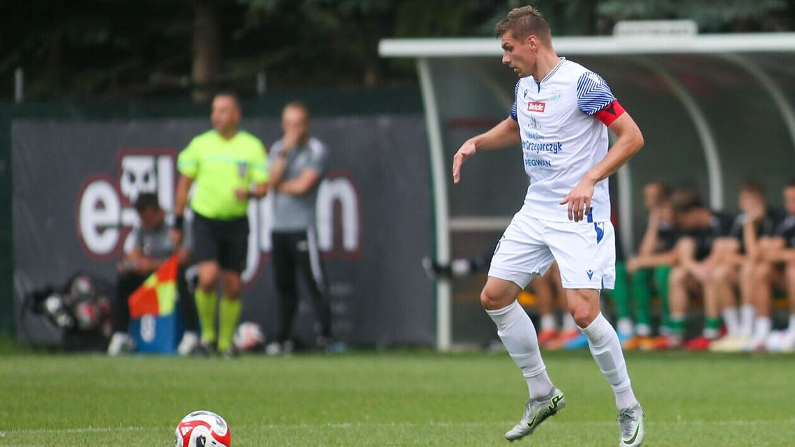 Znowu czerwona kartka, Lewart przegrał z Sandecją