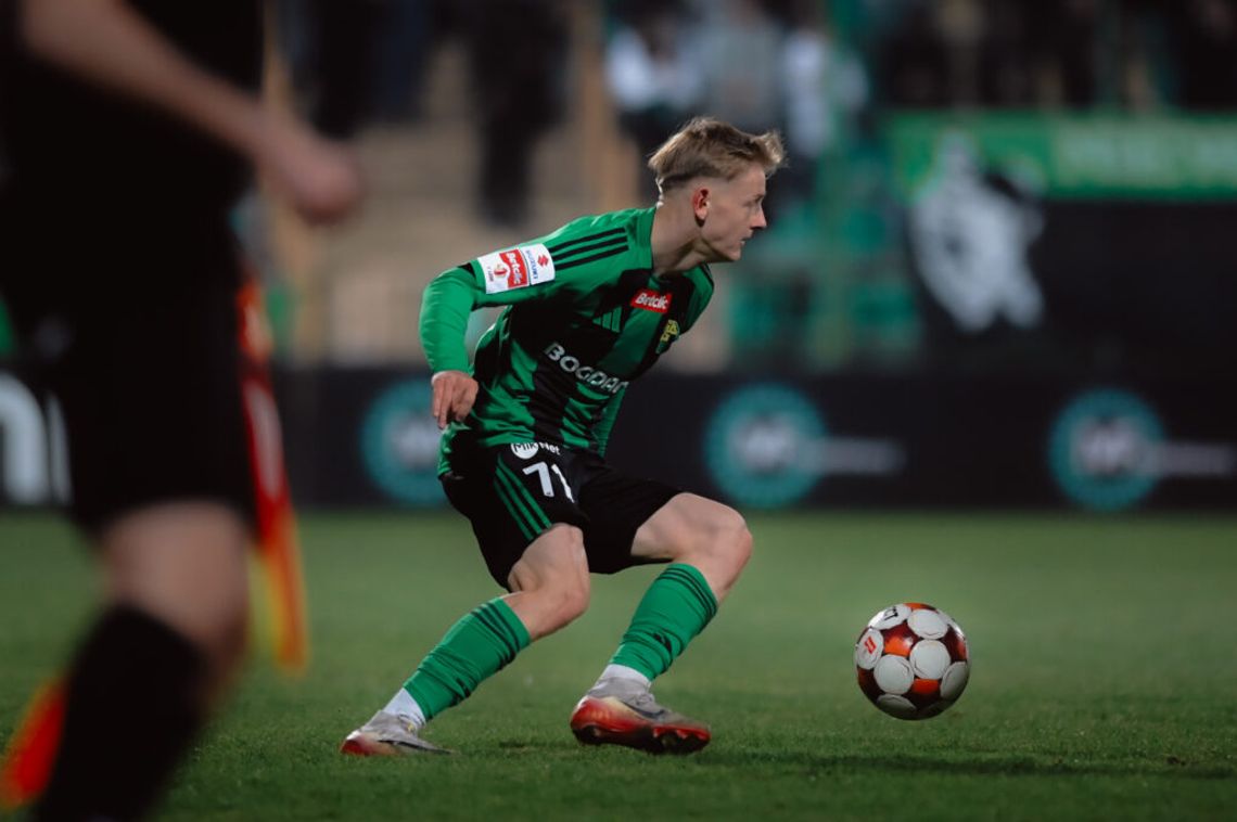 Znowu mecz o sześć punktów. Górnik Łęczna gra w Pruszkowie ze Zniczem