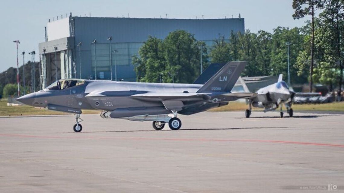 Znowu obudził nas hałas. Kolejny raz w tym tygodniu poderwano myśliwce