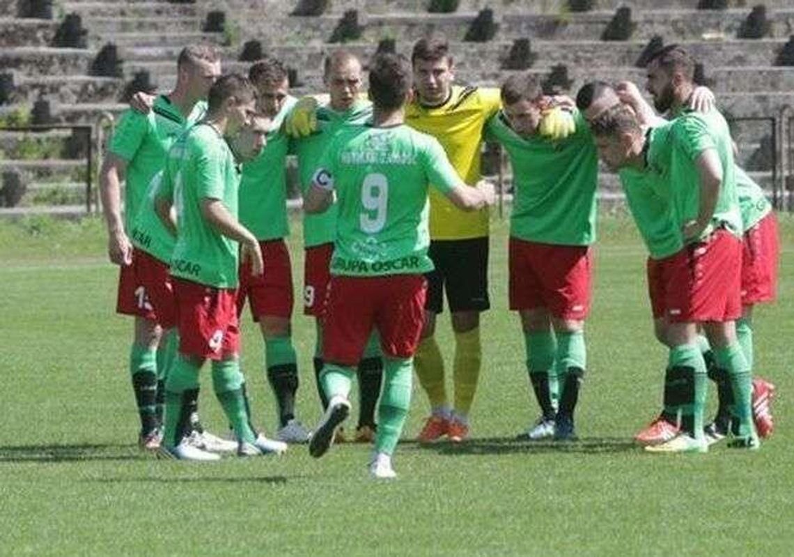 Znowu osiem goli w Zamościu, Hetman – Kryształ 5:3